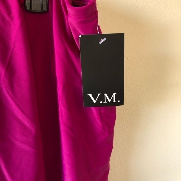 VM Plus Size Bright Pink Skort Swim Cover Up 20W - Picture 5 of 8